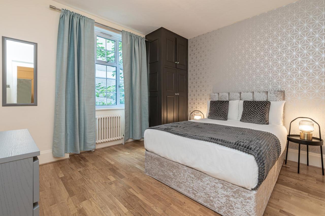 Charming 2 Bedroom Flat In Kensington High Street Londýn Exteriér fotografie